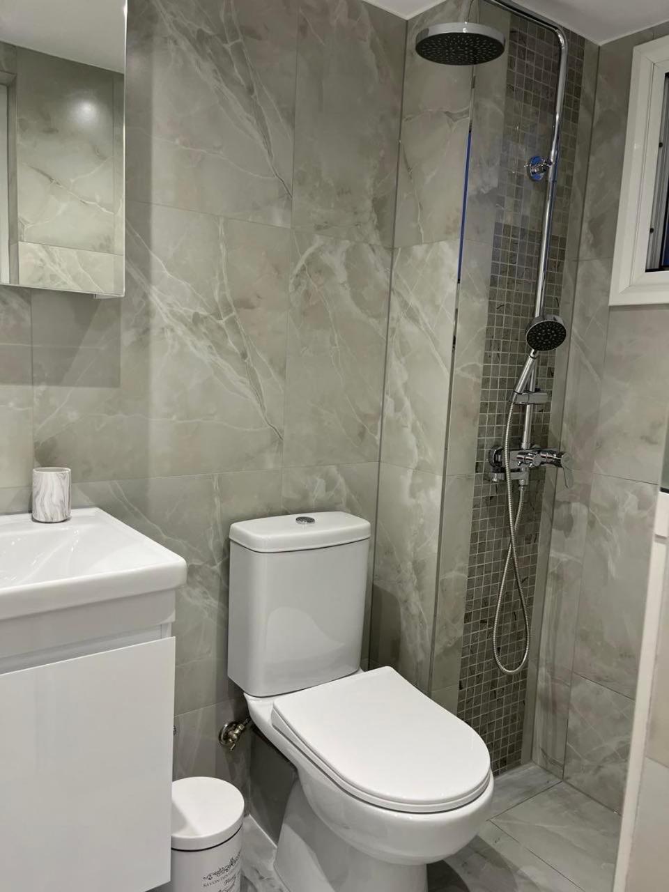 דרמי Harmony Apartments מראה חיצוני תמונה